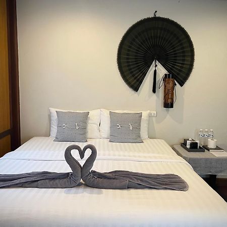 V-View Beach Resort Baan Tai Exterior photo